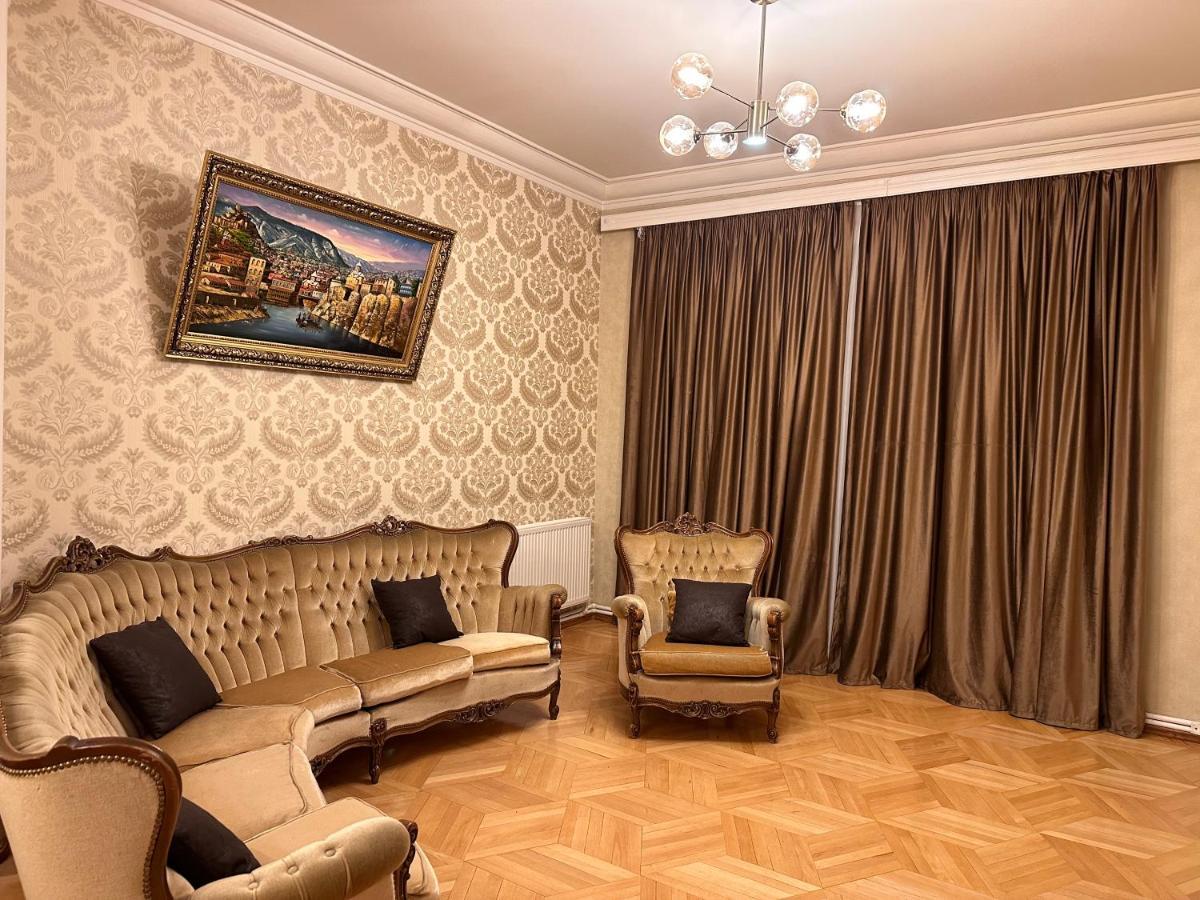 King Suite Apartment Ln Tbilisi ภายนอก รูปภาพ