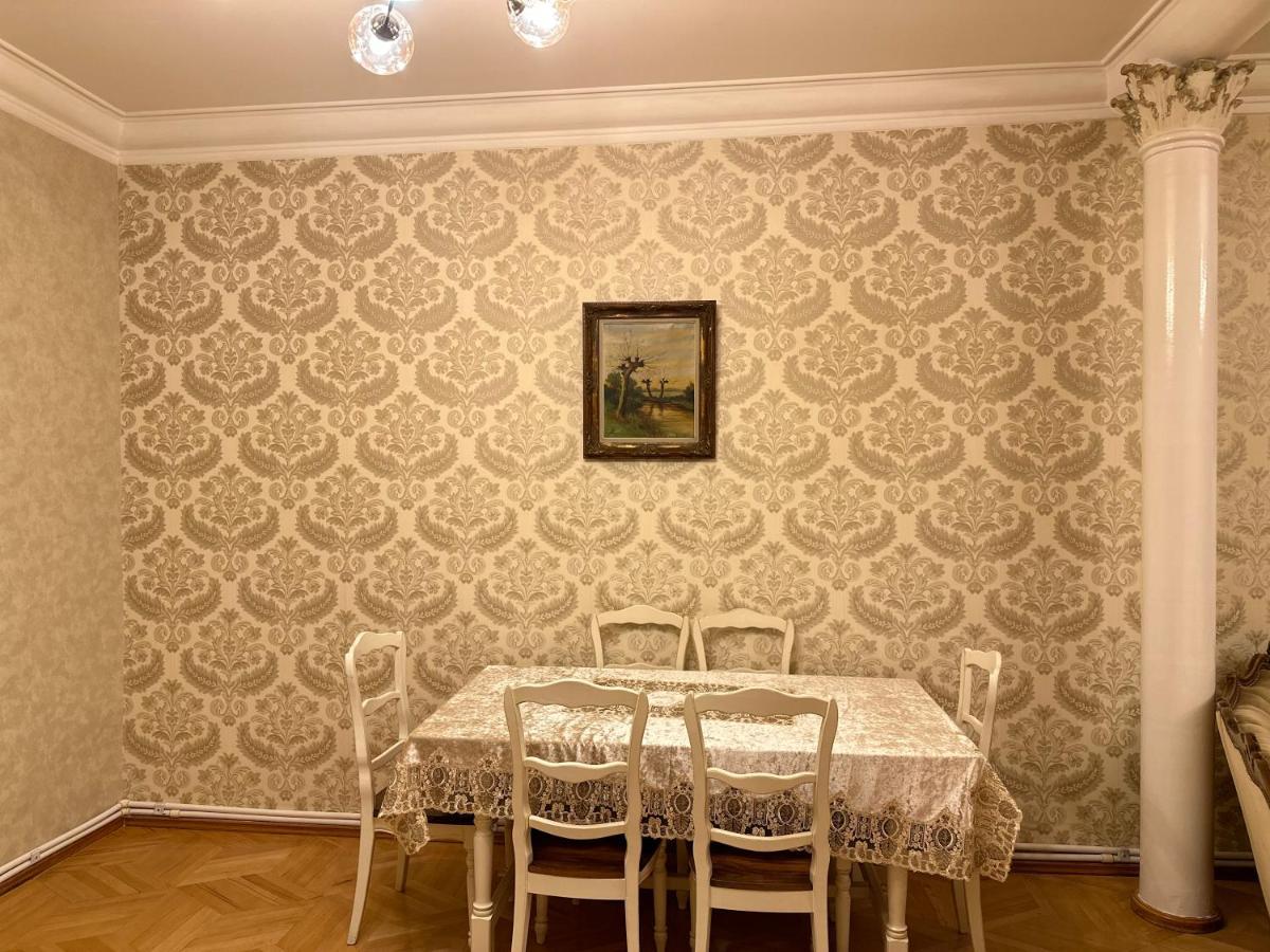 King Suite Apartment Ln Tbilisi ภายนอก รูปภาพ